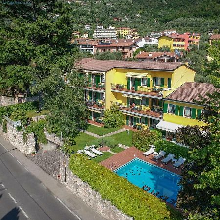 מאלצ'סינה Residence Il Cedro מראה חיצוני תמונה