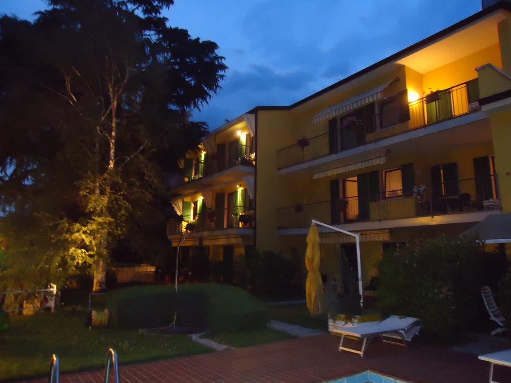 מאלצ'סינה Residence Il Cedro מראה חיצוני תמונה