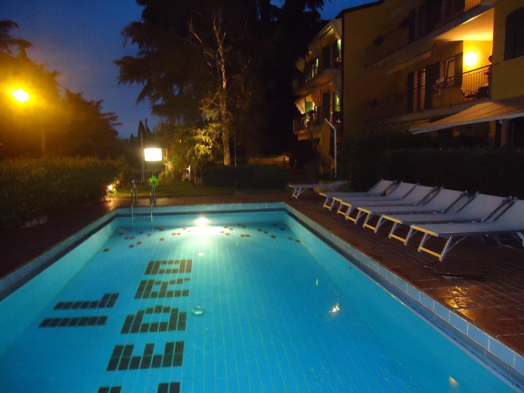 מאלצ'סינה Residence Il Cedro מראה חיצוני תמונה